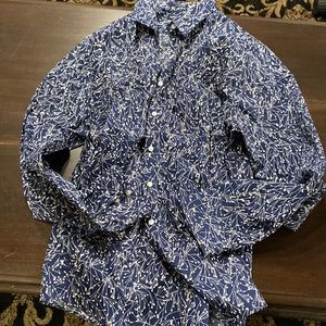 Lands End women’s size 16 collared button up shirt never worn no tags